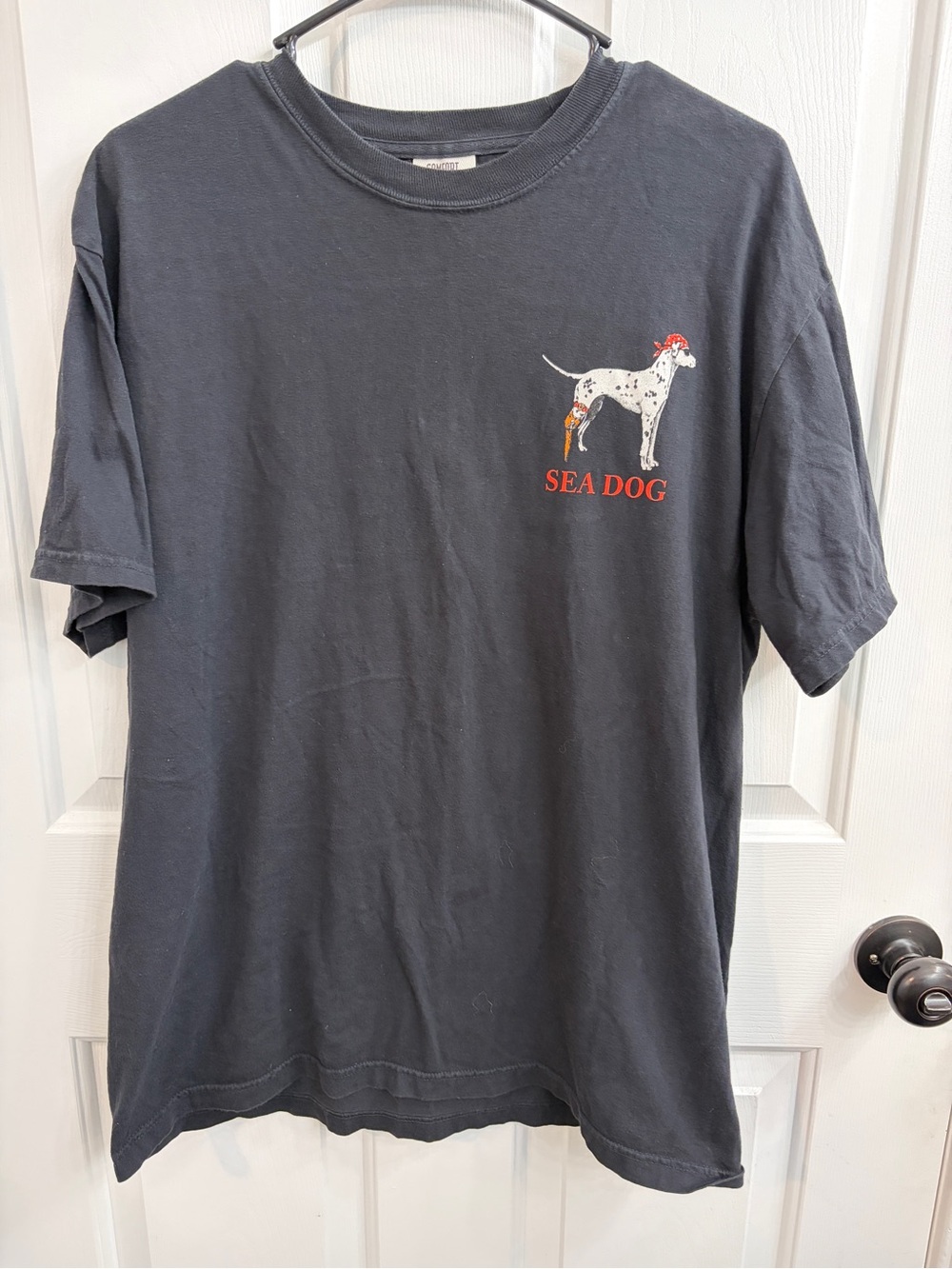 Sea Dog Logo Short-Sleeve T-Shirt in Dark Gray